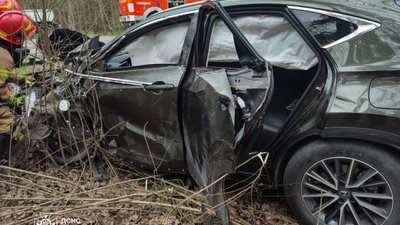 На Львівщині не розминулись три автомобілі (ФОТО)