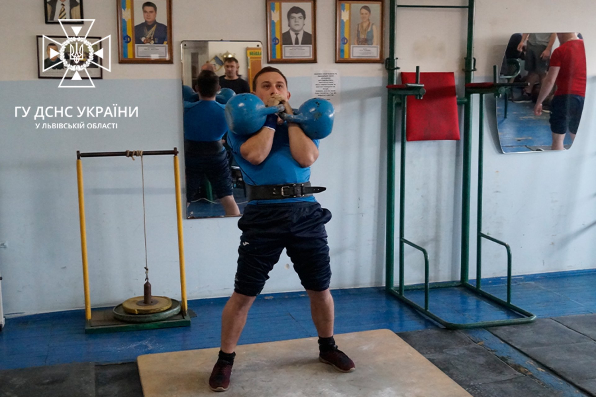 У Львові визначено переможців змагань з гирьового спорту