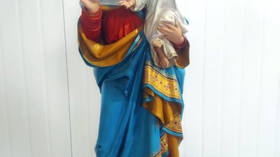 У храмі св. Йоана Павла ІІ вперше виставлять фігуру матері Божої цариці миру