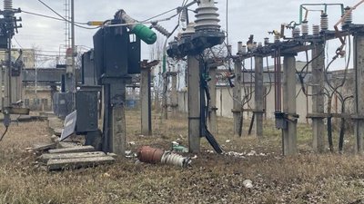 Цієї ночі рашисти атакували обʼєкти критичної інфраструктури у Херсоні