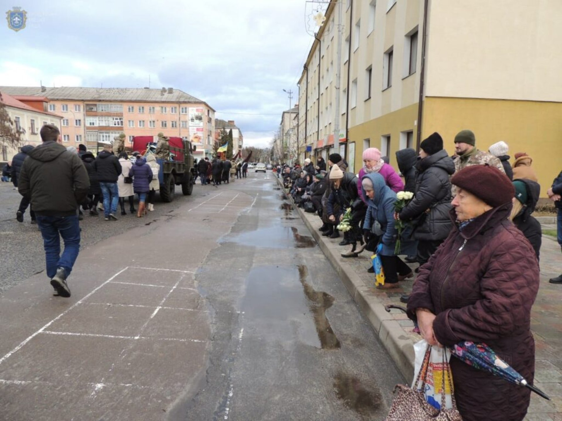 Львівщина попрощалася з двома Героями-авіаторами