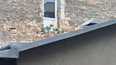 Фото дня: Львівські двері у вічність