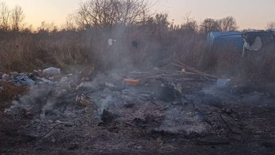 На Львівщині суд обрав запобіжний захід матері немовляти, яке загинуло під час пожежі у наметі