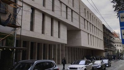 У центрі Львова зникла зупинка
