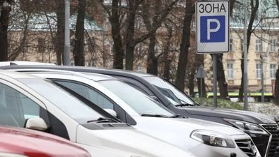 У Львові обдиратимуть водіїв ще на двох вулицях