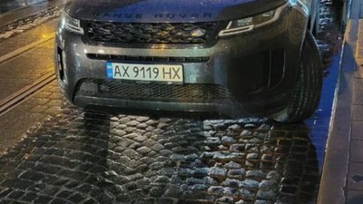 На машину насосала: львівʼяни сказали «фе» харківʼянці