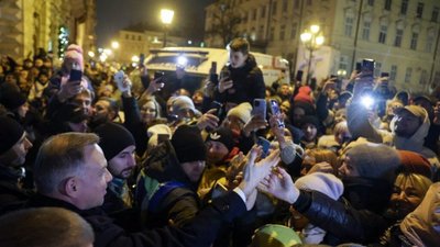 Дякували за підтримку. Як львів’яни зустрічали Анджея Дуду (ВІДЕО)