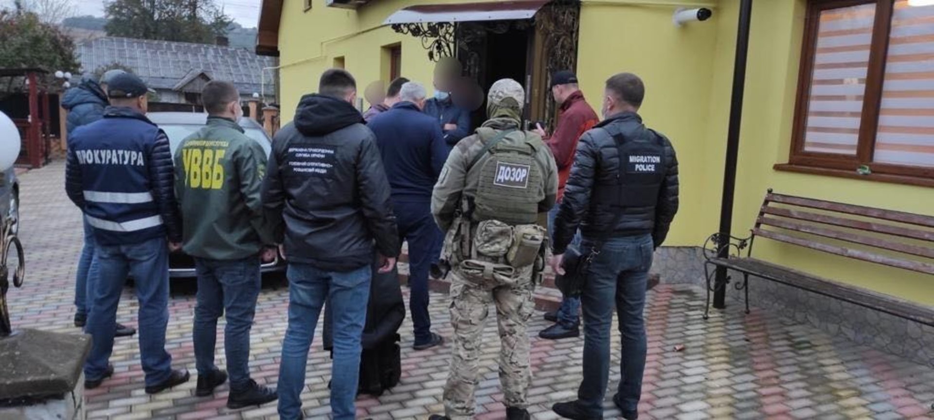 На Львівщині припинили канал переправлення людей через кордон