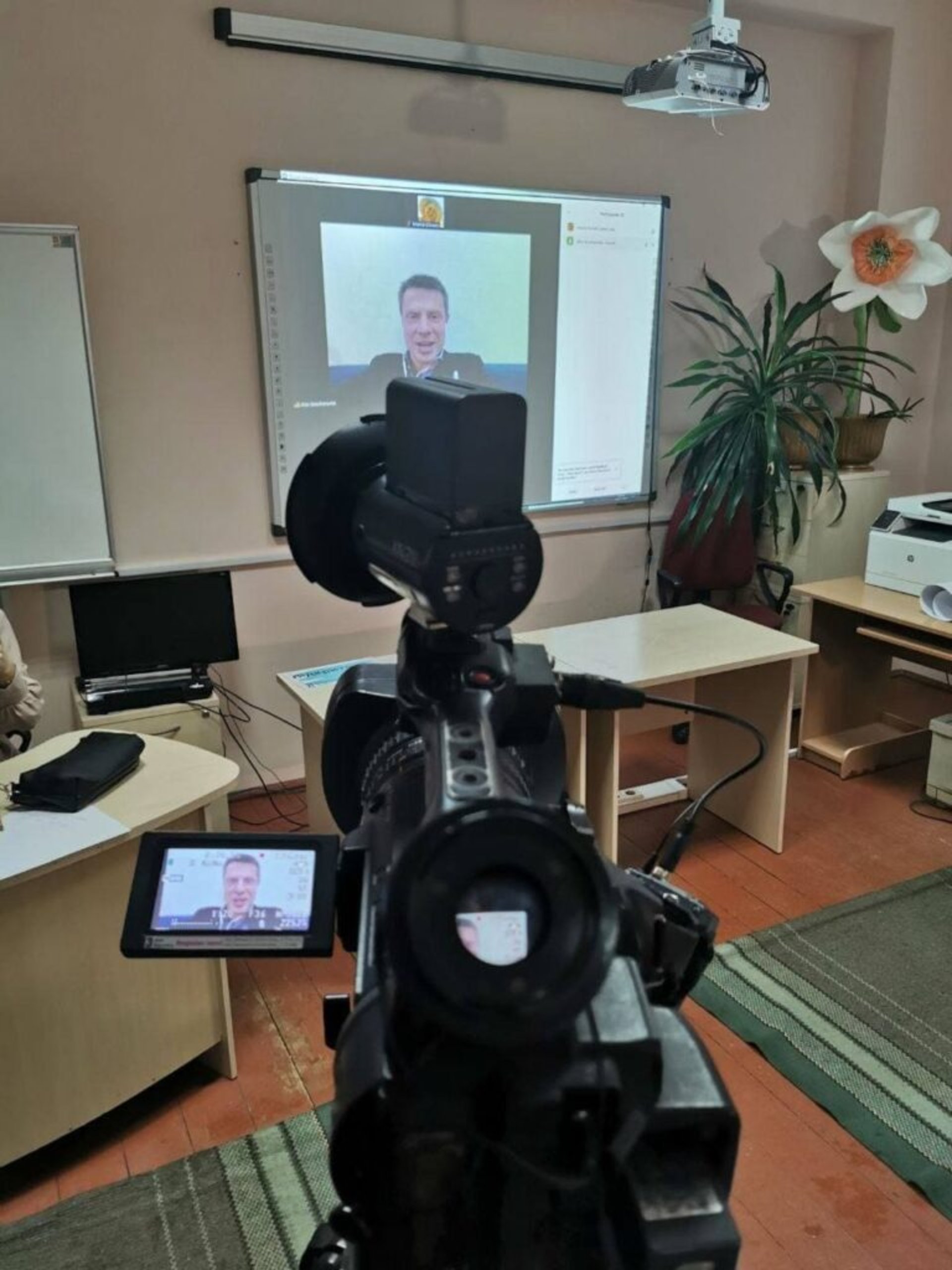 На Львівщині відкрили "Гончаренко центр", фото із телеграм-каналу нардепа