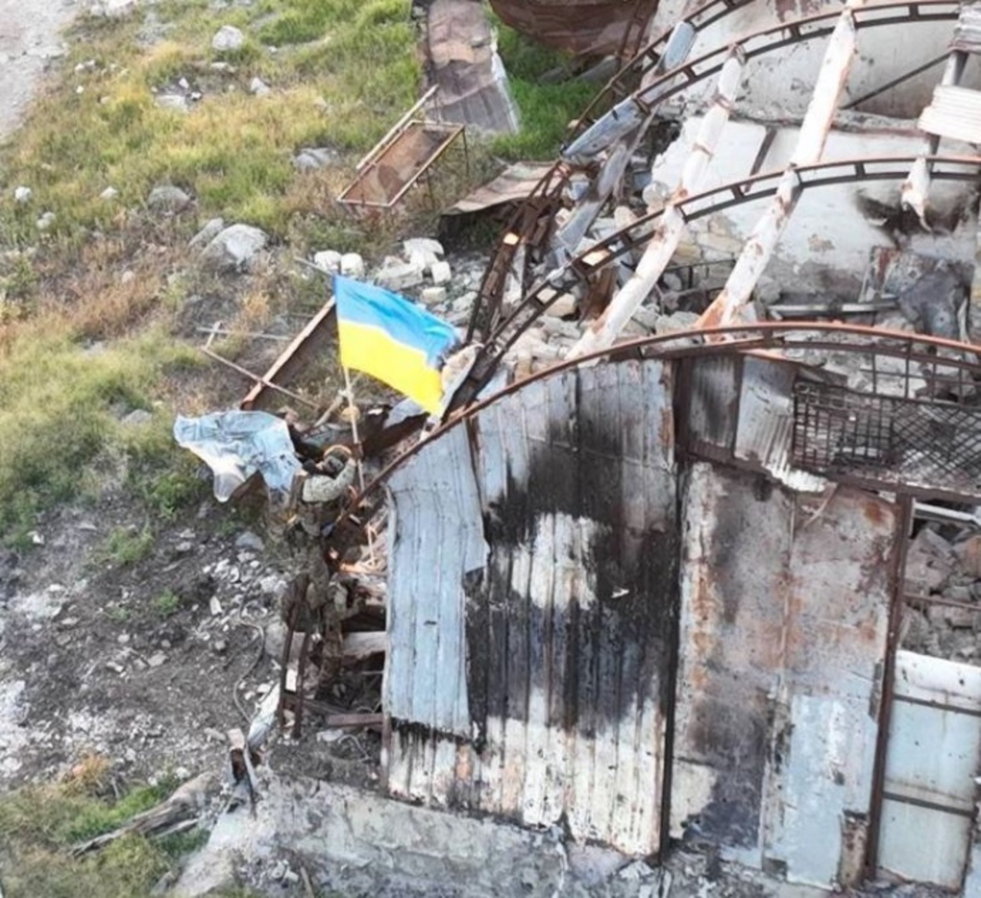 На Зміїному знайшли 30 одиниць знищеної техніки росіян