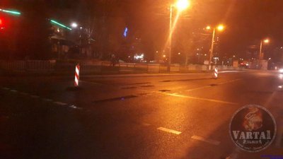 У Львові на Сихові на дорозі встановили конструкції (ФОТО)