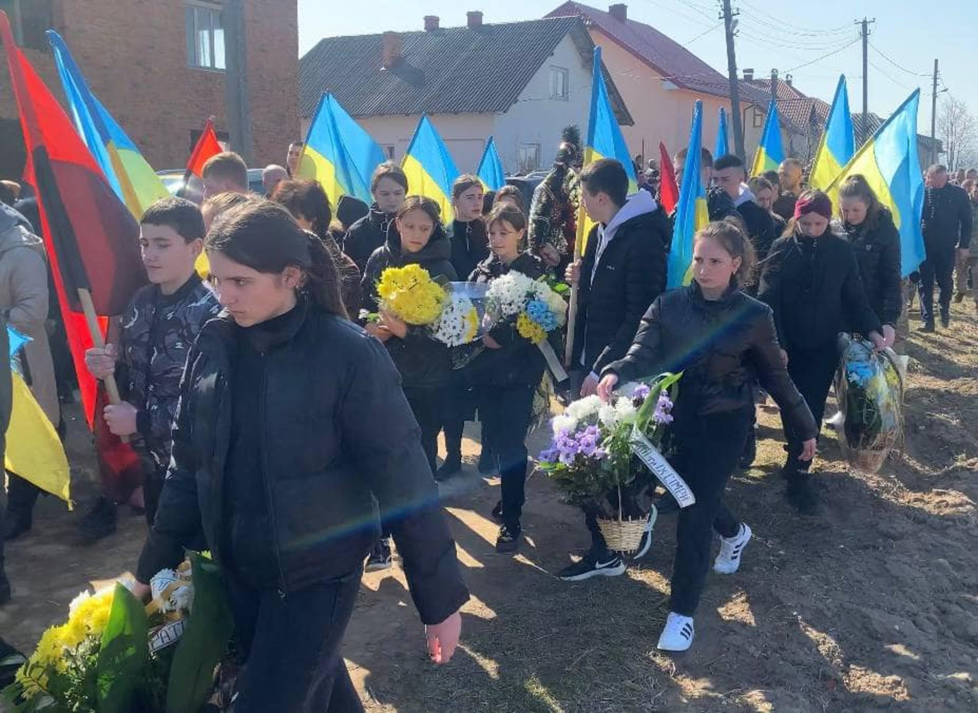 На Львівщині провели в останню путь підполковника, який загинув на Яворівському полігоні, фото Стрийська міська рада