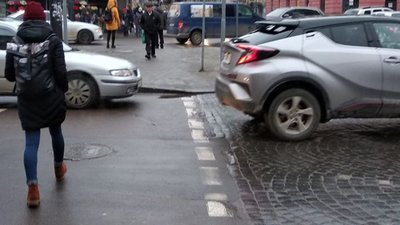У Львові через відключення світлофорів ДТП і хаос на дорогах (ФОТО)