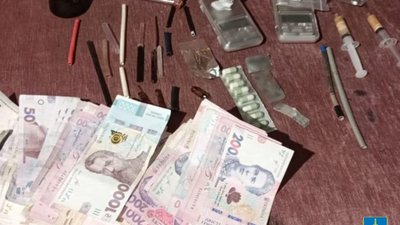 Україна скорочуватиме видатки на оборону