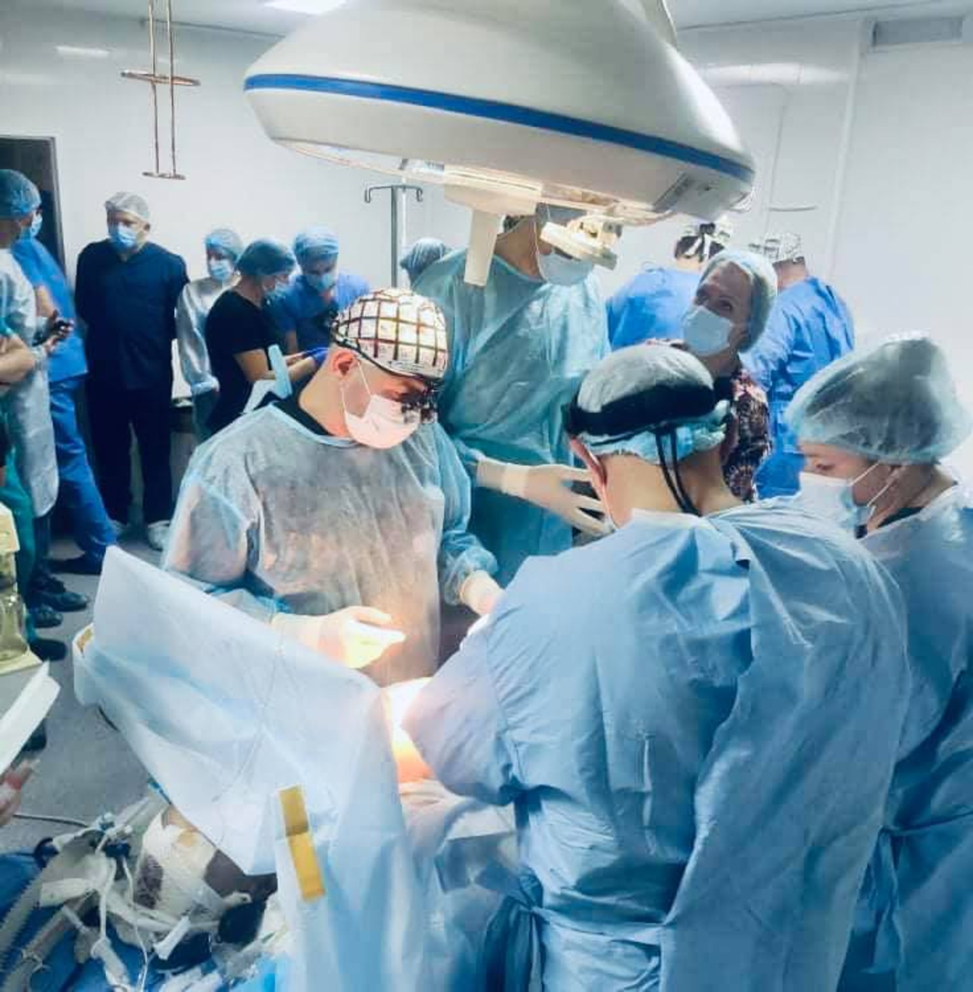 У Львові у лікарні швидкої допомоги пересадили ще одне серце та печінку, фото ЛМР