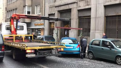 У Львові облаштують дві парковки для службового користування