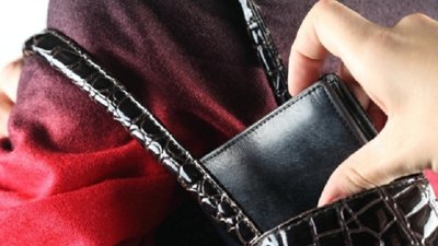 У центрі Львова затримали «щипача»
