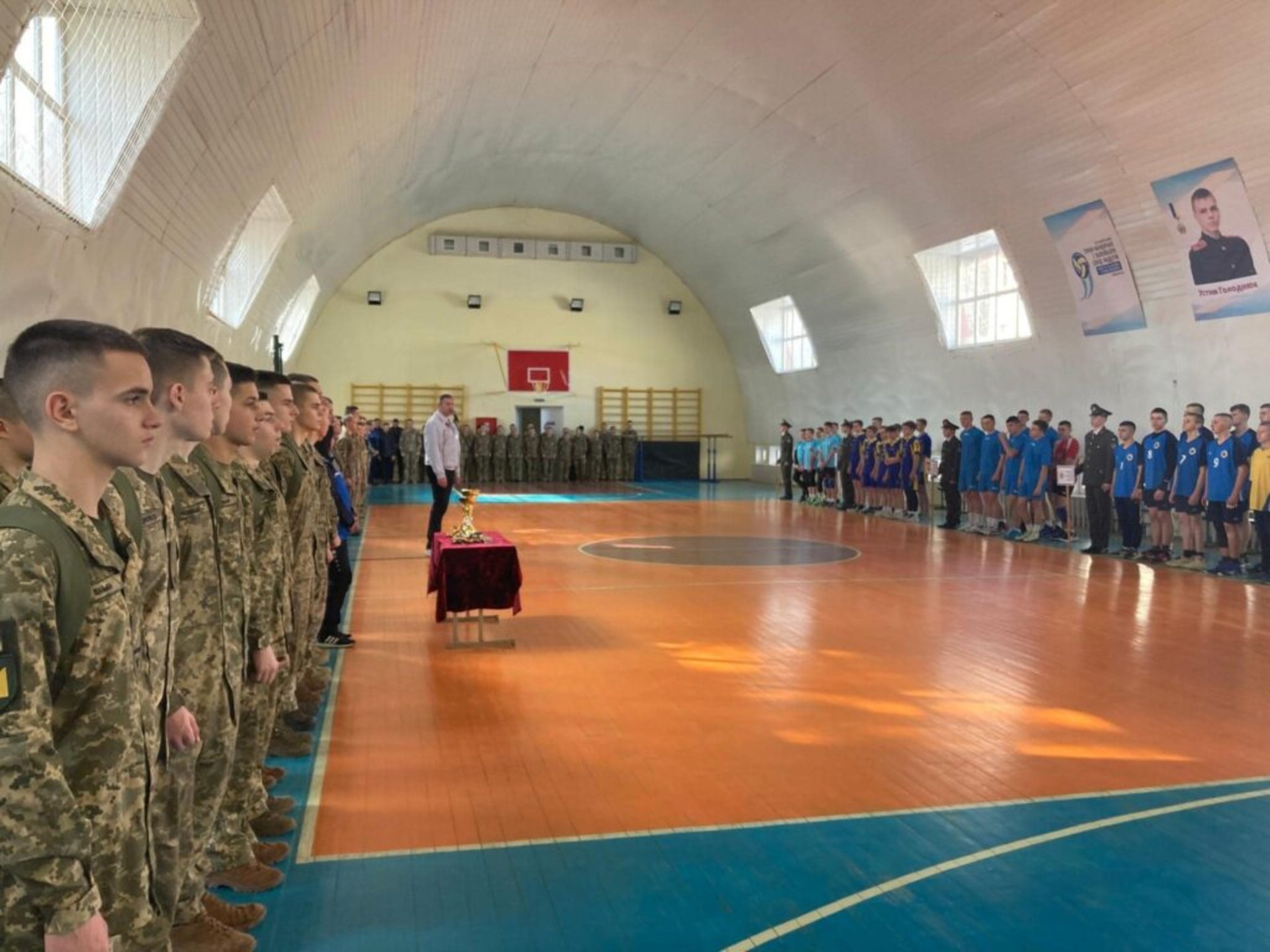 У Ліцеї Крут пам'ять про Героя Небесної Сотні відзначили турніром-меморіалом з волейболу