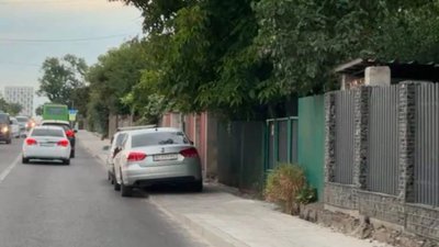 У Львові жителі популярної вулиці стали заручниками ремонту Садового