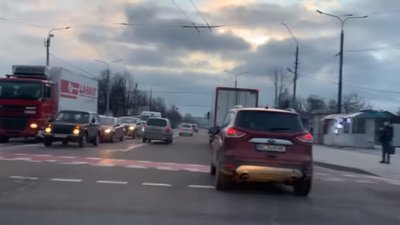 Влада Львова ігнорує звернення і не виправляє дорожню розмітку, яка створює аварійну ситуацію (ФОТО)