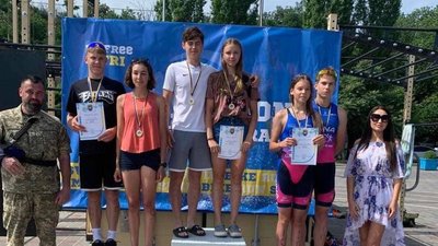 Єва Сорока стала чемпіонкою України з триатлону