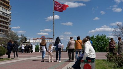 У тимчасово окупований Мелітополь завезли "масовку" для акцій підтримки псевдореферендуму