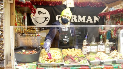 У Львові під час тотального карантину і надалі продаватимуть продукти харчування на ярмарку Садового