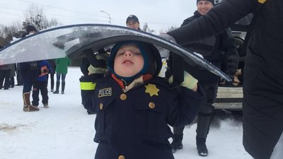 Вся правда про те, що діти витворяли у парку Львова з копами (ВІДЕО)