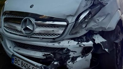 На Львівщині не розминулись три автомобілі (ФОТО)