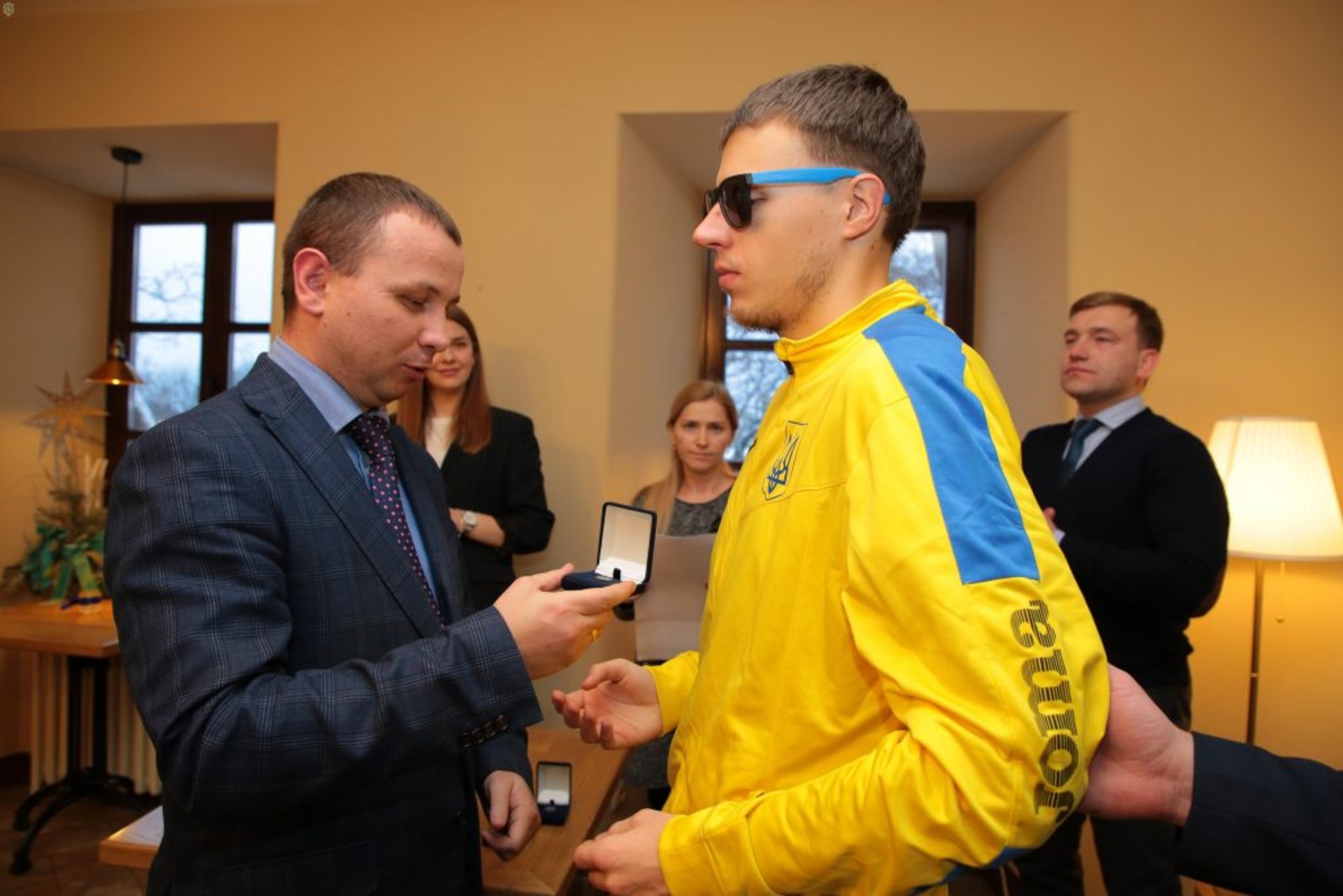 На Львівщині провідних спортсменів з інвалідністю відзначили нагородами. Фото: прес-служба ЛОДА.
