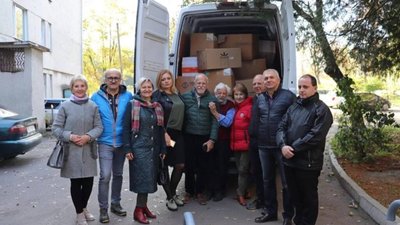 ​​На Стрийщині переселенці отримали гуманітарну допомогу від волонтерів з Італії