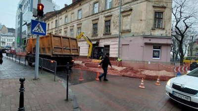 У центрі Львова вулицю перекрили для руху