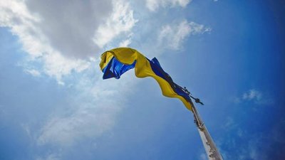 У Новосибірську місцевим українцям дозволили зібратися на мітинг під синьо-жовтим прапором