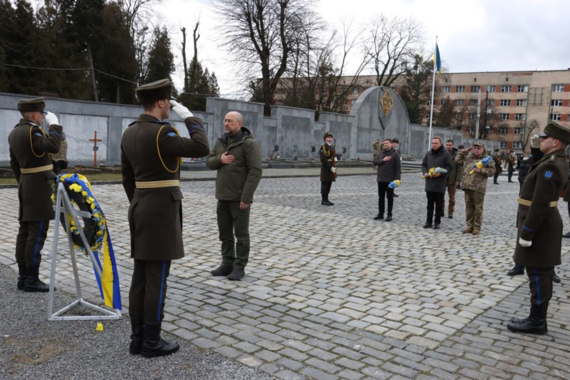 Шмигаль у рідному Львові вшанував світлу пам'ять полеглих українських Героїв, фото Павло Ткачук